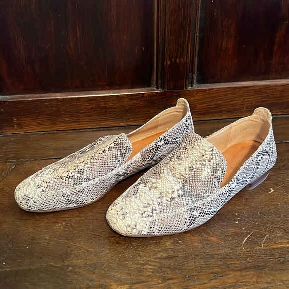Corso Como Shoes - Corso Como Snakeskin Women’s Low Heal Shoes